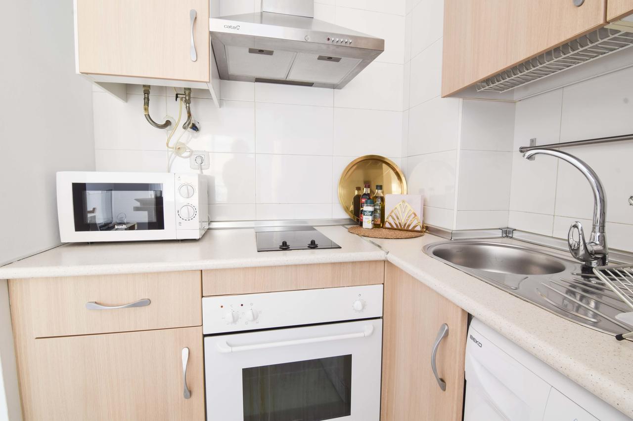 P&P Apartaments Carrera De Capuchinos Malaga Ngoại thất bức ảnh