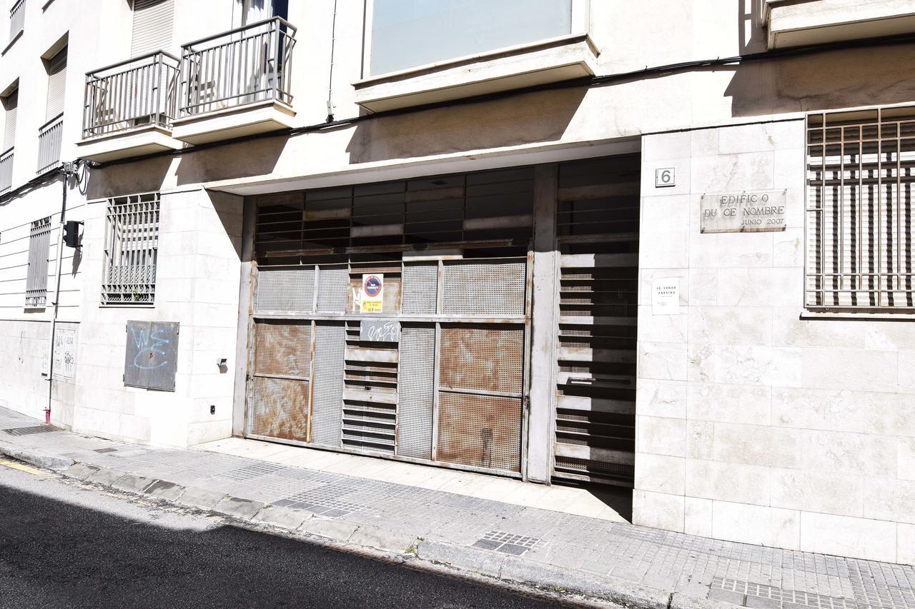 P&P Apartaments Carrera De Capuchinos Malaga Ngoại thất bức ảnh