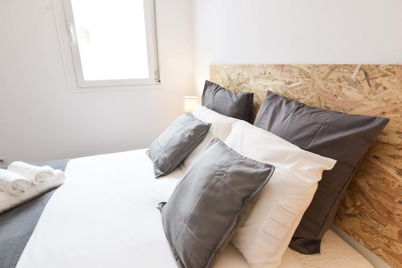 P&P Apartaments Carrera De Capuchinos Malaga Ngoại thất bức ảnh