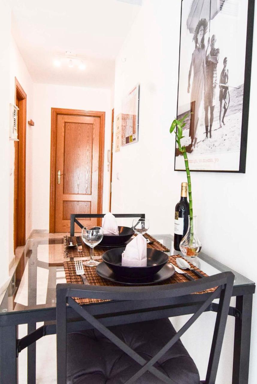 P&P Apartaments Carrera De Capuchinos Malaga Ngoại thất bức ảnh