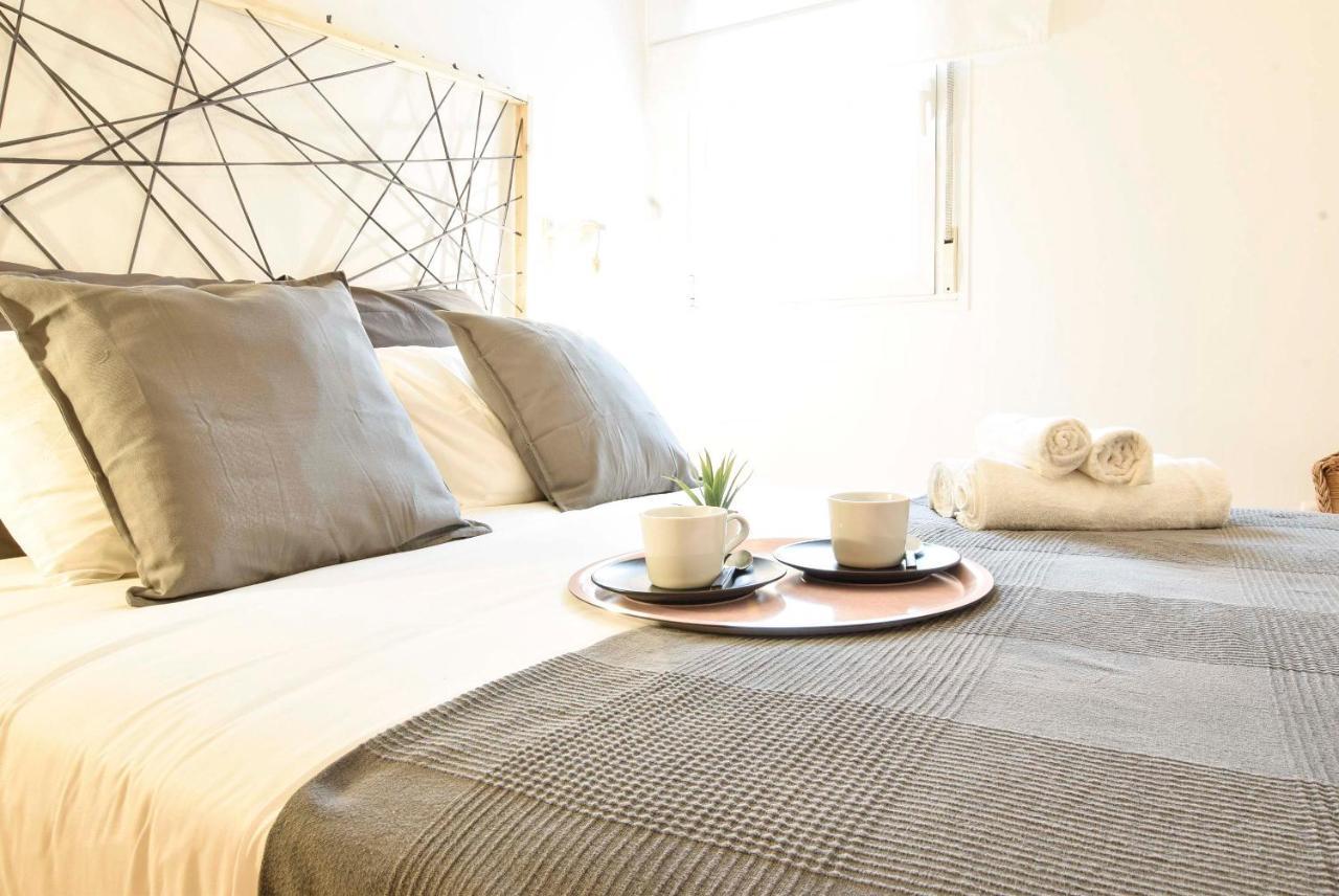 P&P Apartaments Carrera De Capuchinos Malaga Ngoại thất bức ảnh