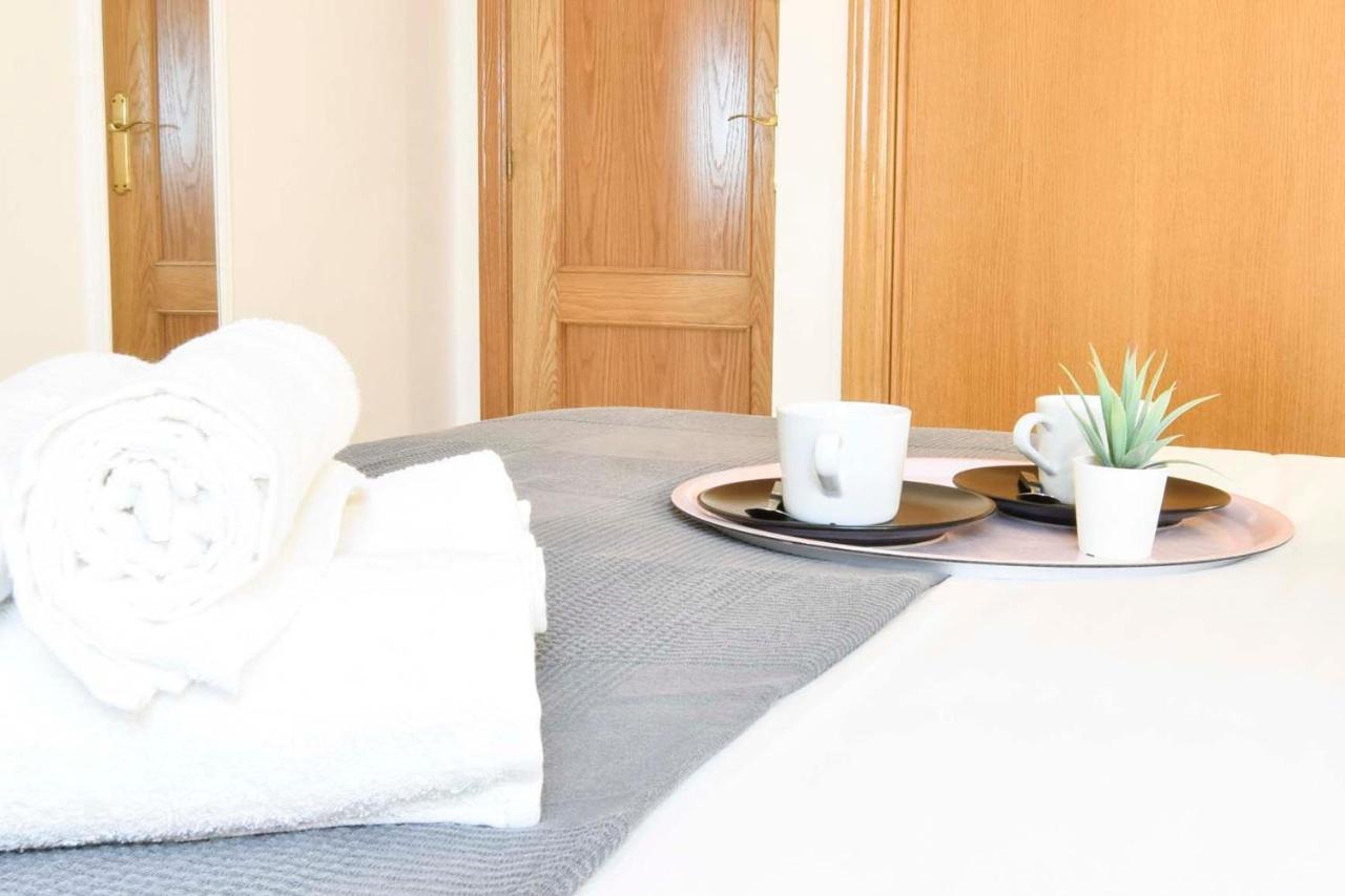 P&P Apartaments Carrera De Capuchinos Malaga Ngoại thất bức ảnh
