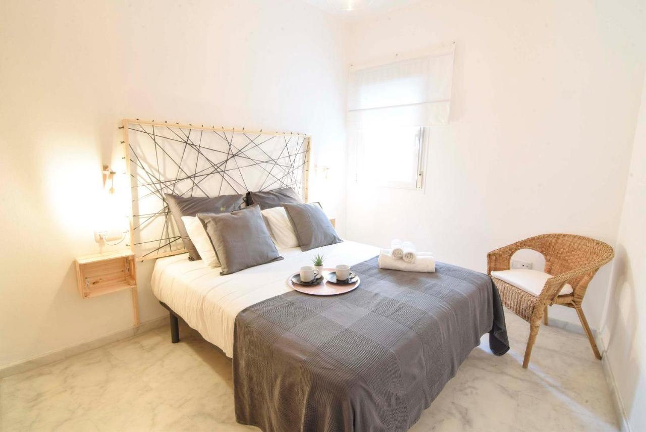 P&P Apartaments Carrera De Capuchinos Malaga Ngoại thất bức ảnh