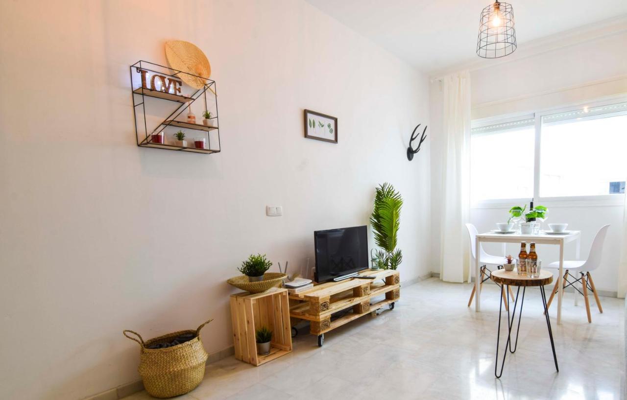 P&P Apartaments Carrera De Capuchinos Malaga Ngoại thất bức ảnh