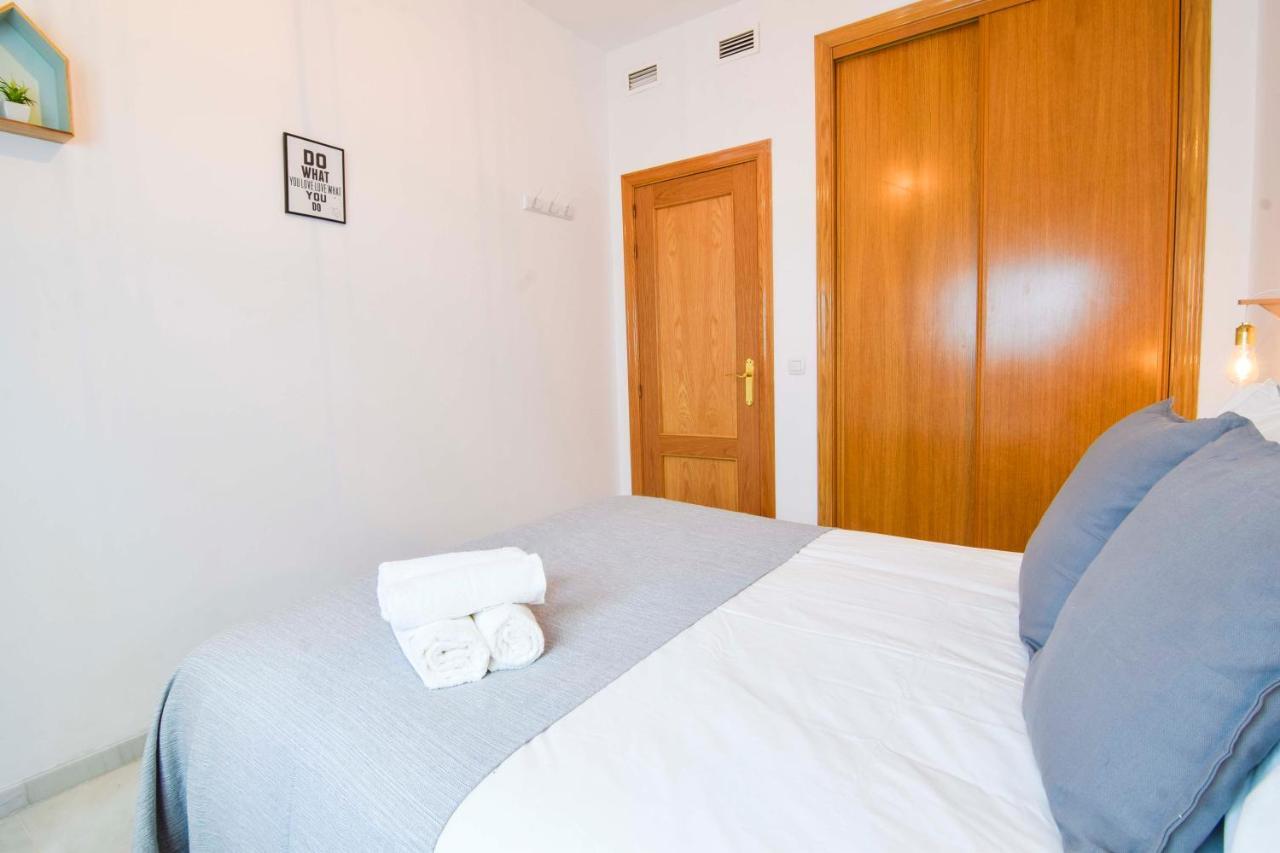 P&P Apartaments Carrera De Capuchinos Malaga Ngoại thất bức ảnh